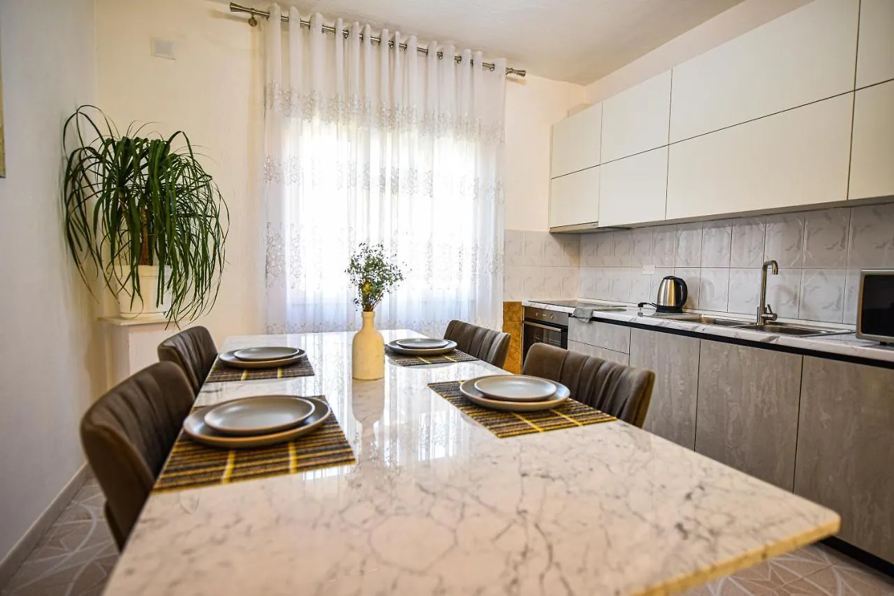بيت للعطل Villa Alba شكودر ألبانيا