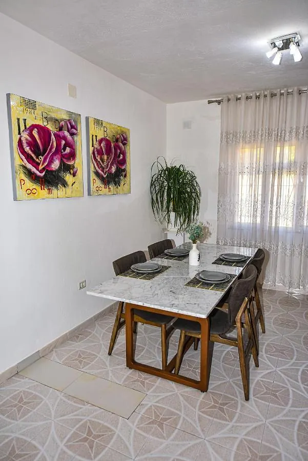 Villa Alba شكودر ألبانيا